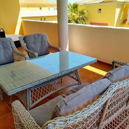 Lejlighed Modern Close To Cabopino & Harbour Marbella