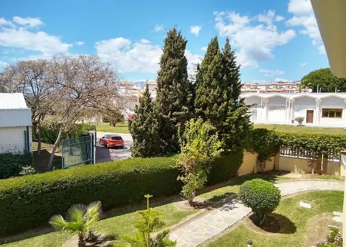 Modern Close To Cabopino & Harbour Appartamento