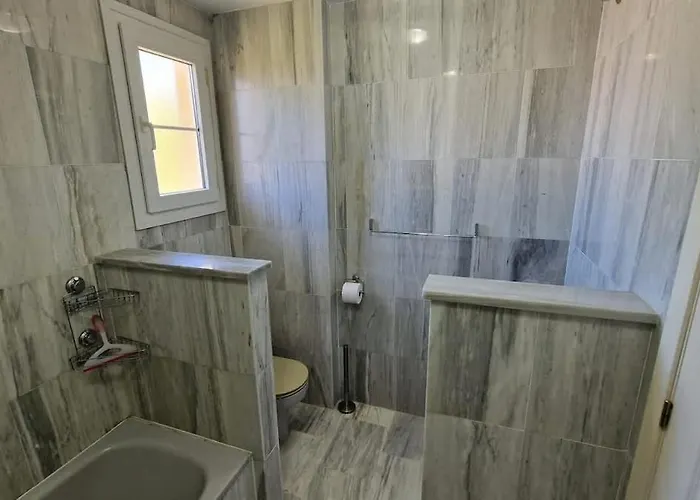 Appartamento Modern Close To Cabopino & Harbour