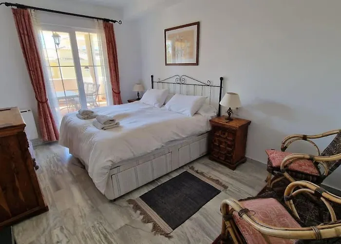 Appartamento Modern Close To Cabopino & Harbour